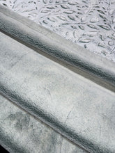 Load image into Gallery viewer, Extra Luxe Pesto Baby Seal + Frosted Juniper Poppy XL Adult Size