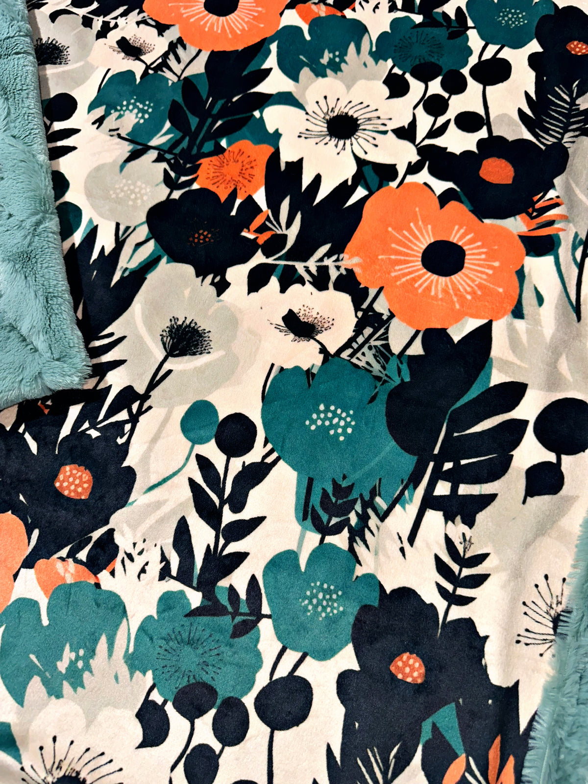 Country Florals XL Adult Size