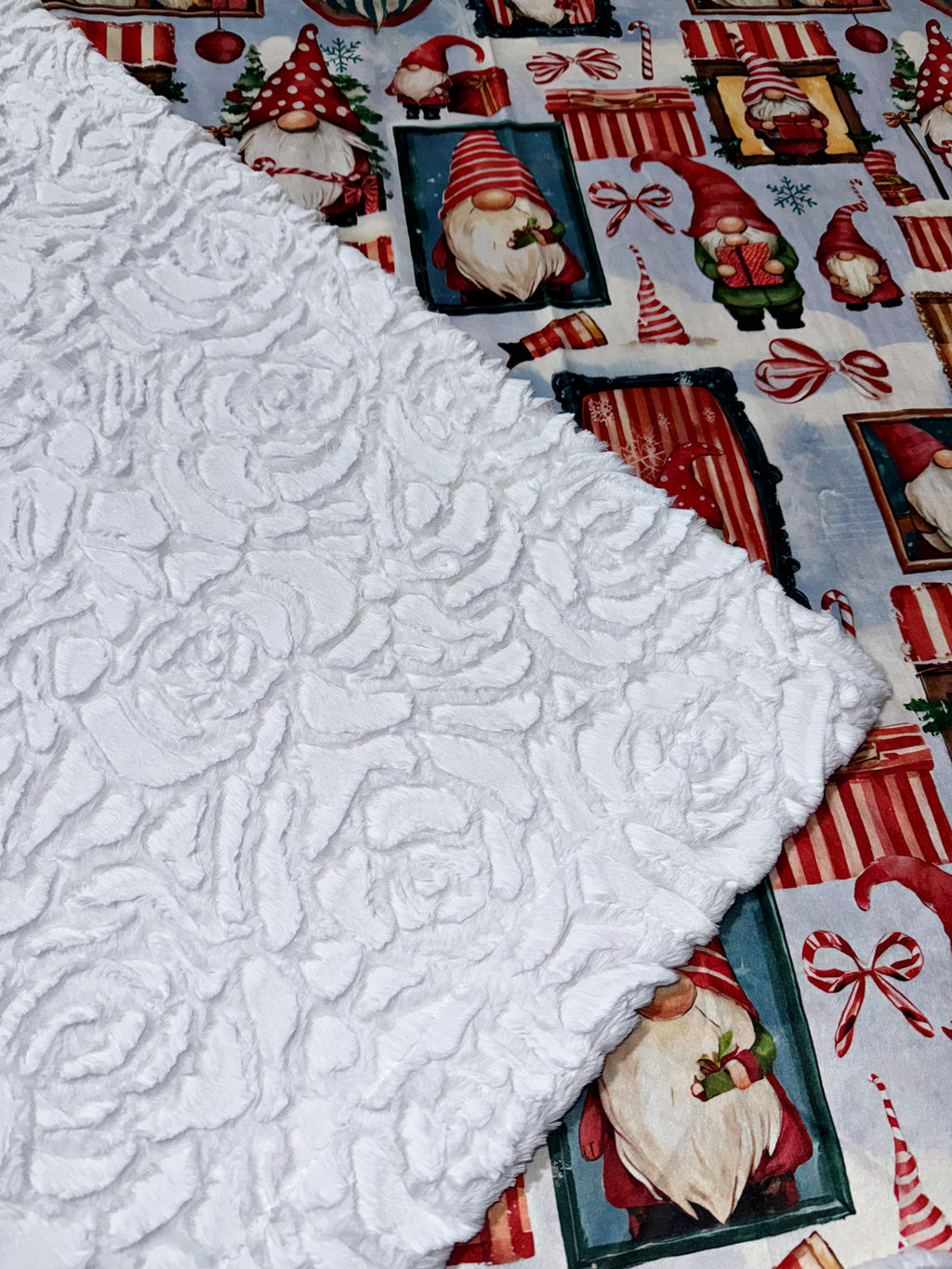 Peppermint Gnomes XL Adult Size