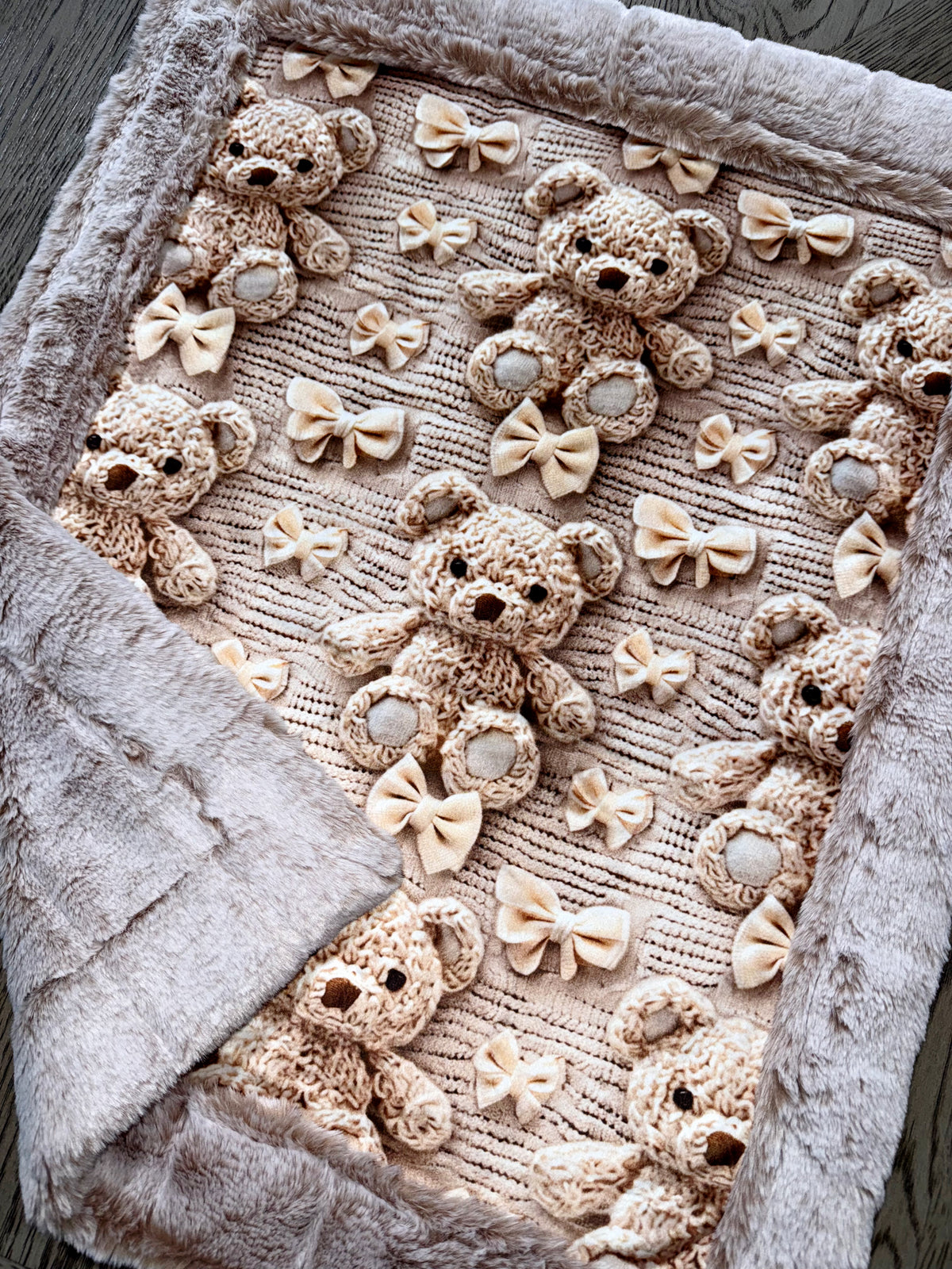 Extra Luxe Sand Dollar Frosted Sydney + Teddy Lovey Size