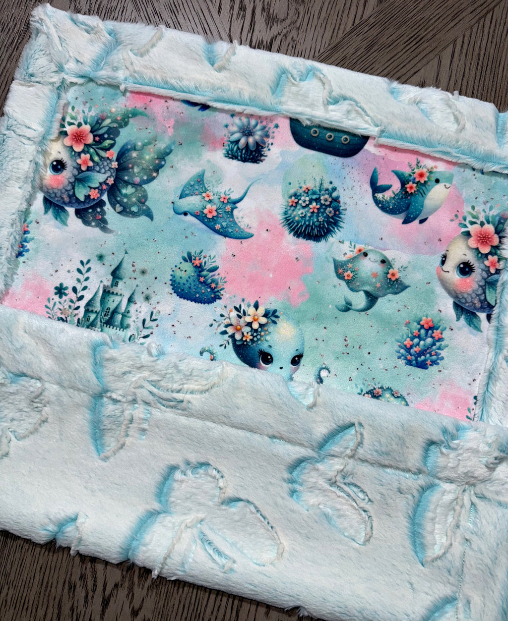 Pretty Under Sea Lovey Size