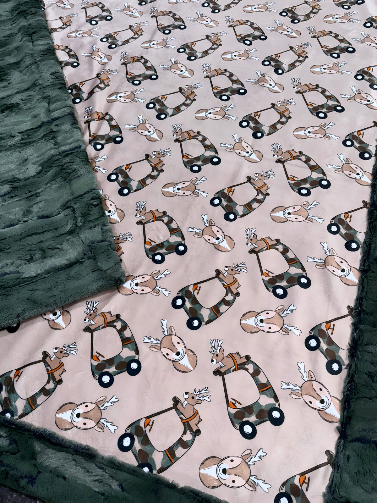 Hunting Buddy Throw Size