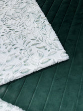 Load image into Gallery viewer, Extra Luxe Spruce Poppy + Forest Sydney Xl Adult