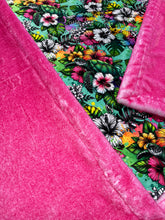 Load image into Gallery viewer, Extra Luxe Lotus Glazed Encore + Hibiscus Sea Turtles Xl Adult