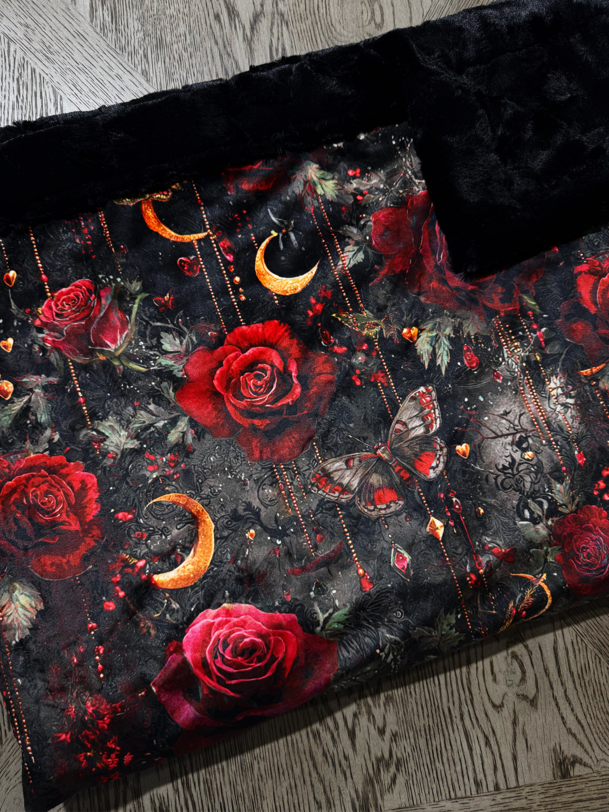 Dark Moon Roses XL Adult Size