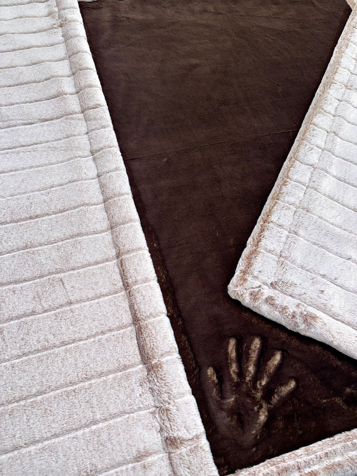 Double Extra Luxe Coffee Cake Baby Seal + Sand Dollar Frosted Sydney XL Adult Size
