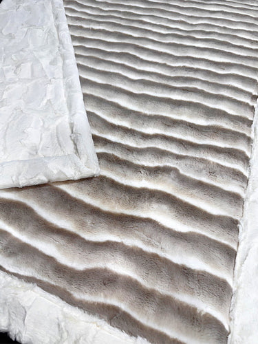 Extra Luxe Wild Chinchilla Crystal Seal XL Adult Size