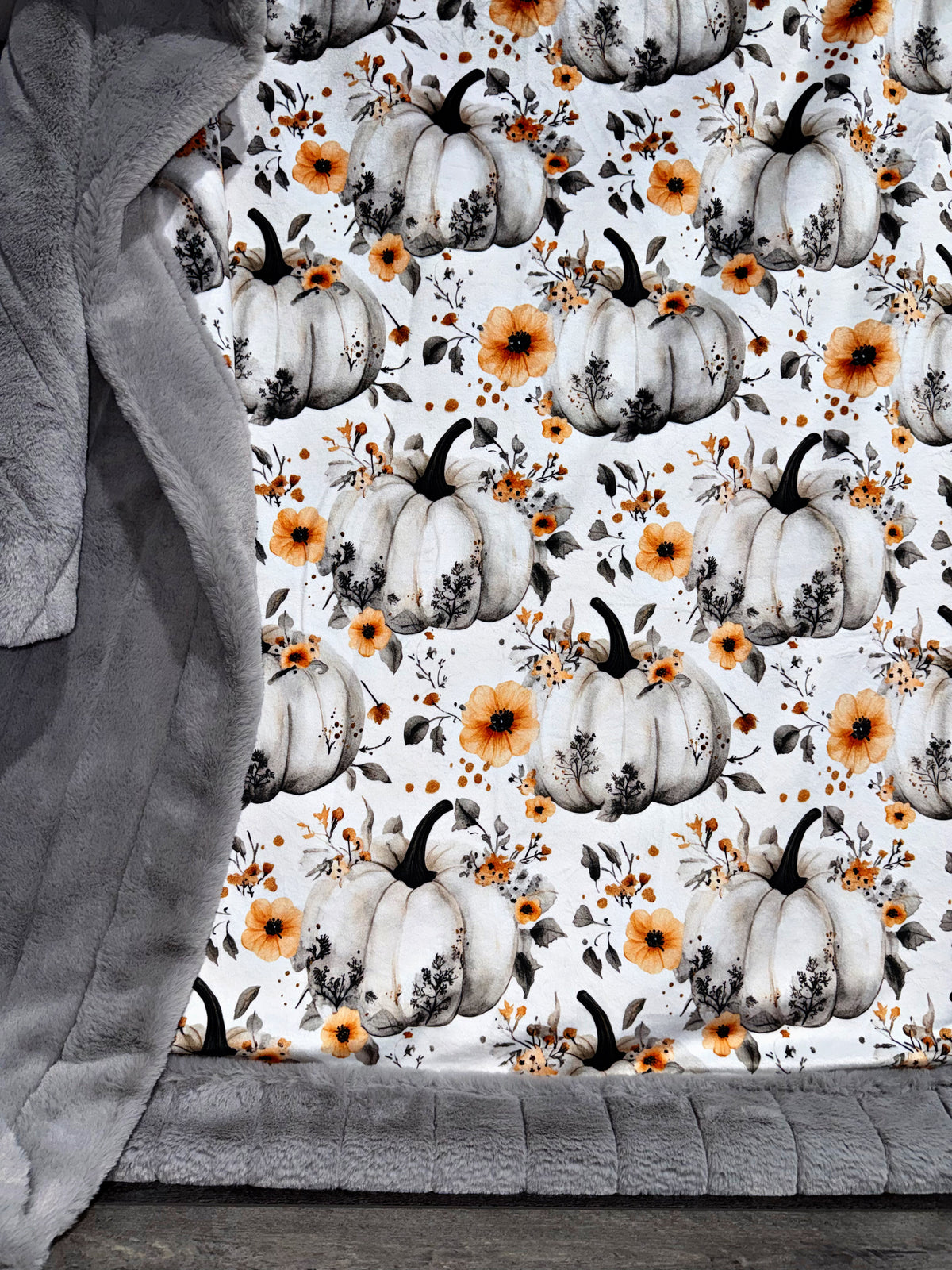 Extra Luxe Sydney + Pumpkin Florals Xl Adult