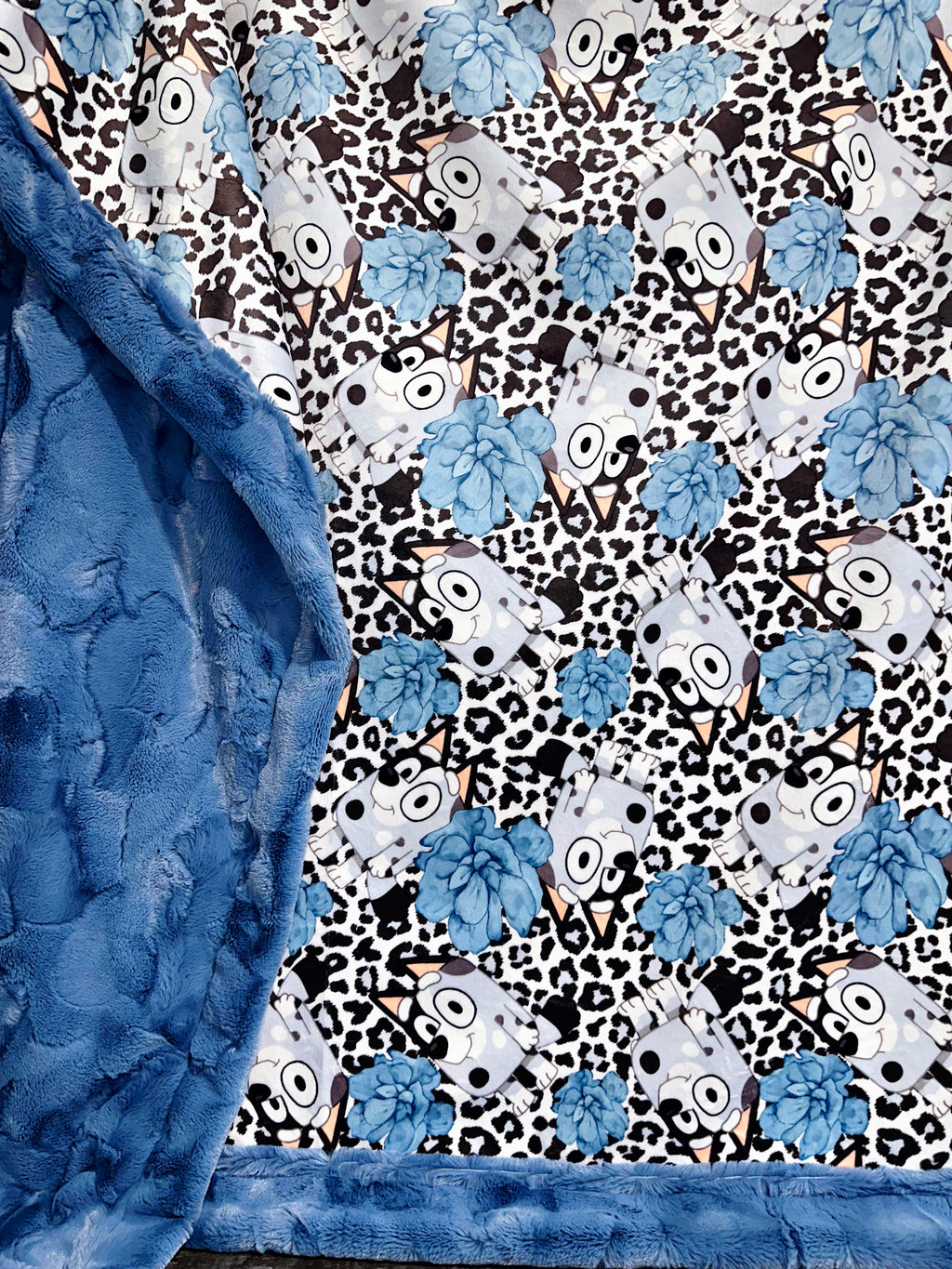 Bluey Floral XL Adult Size