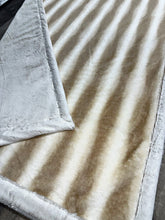 Load image into Gallery viewer, Extra Luxe Vanilla Denver Sky XL Adult Size