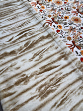 Load image into Gallery viewer, Extra Luxe Sand Nube Seal + Florals XL Adult Size
