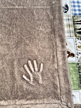 Load image into Gallery viewer, Extra Luxe Glazed Sand Dollar Encore + Country Horses Faux Quilt XL Adult Size