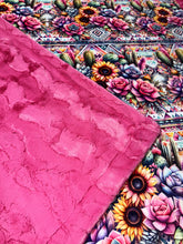 Load image into Gallery viewer, Pretty Western Florals XL Adult Size