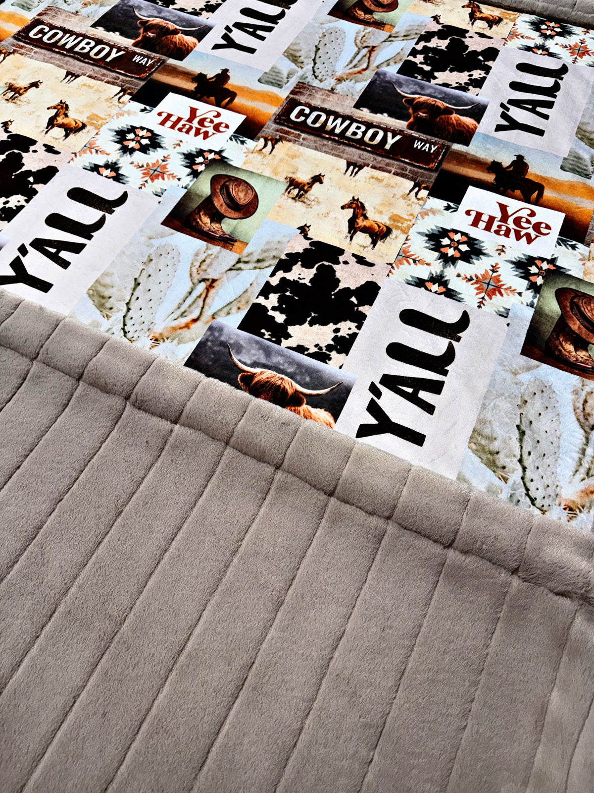 Extra Luxe Beige Sydney + Cowboy Xl Adult