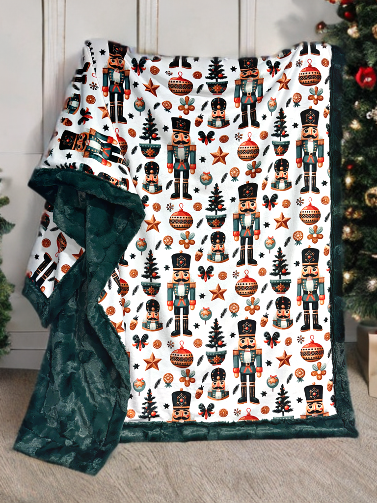 Spruce Nutcrackers XL Adult Size