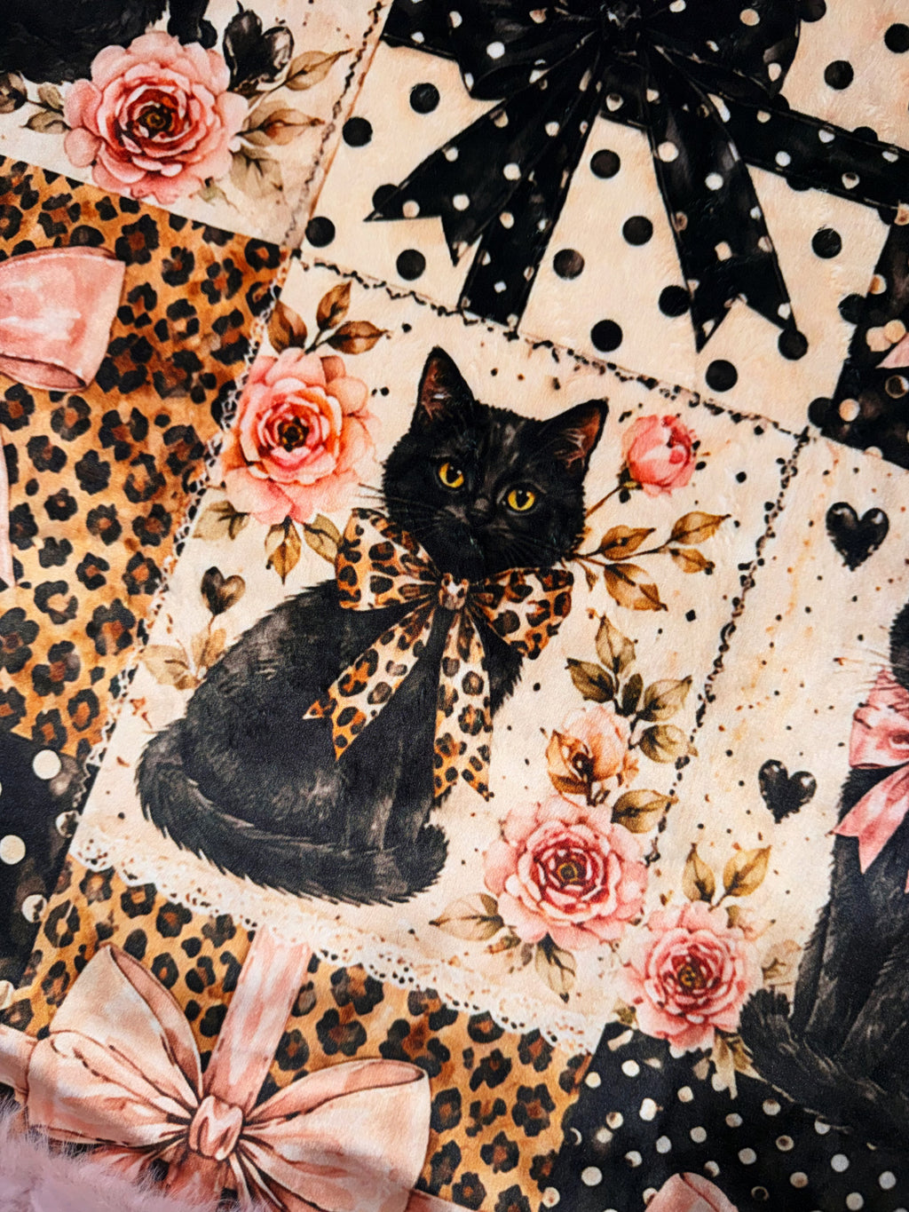 Extra Luxe Sydney Fancy Black Cats Xl Adult