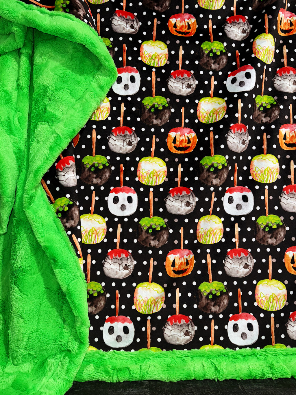 Spooky Apples XL Adult Size