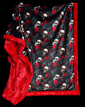 Load image into Gallery viewer, Rose Skulls XL Adult Size