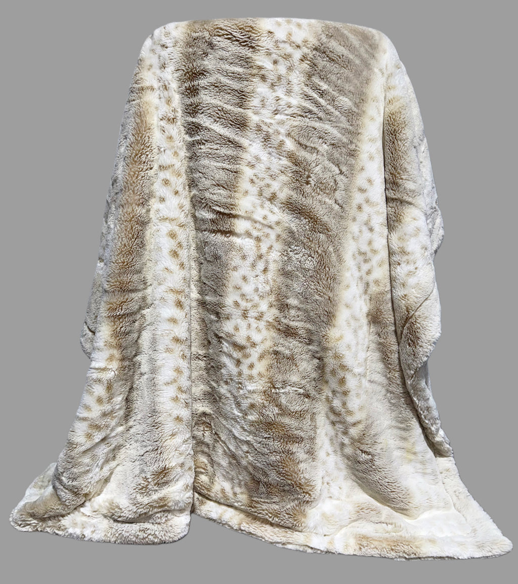 Extra Luxe Alaskan Bunny Oat Adult Size