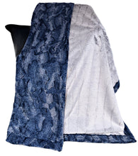 Load image into Gallery viewer, Iced Cloudburst Sydney + Chambray Heather Throw Size