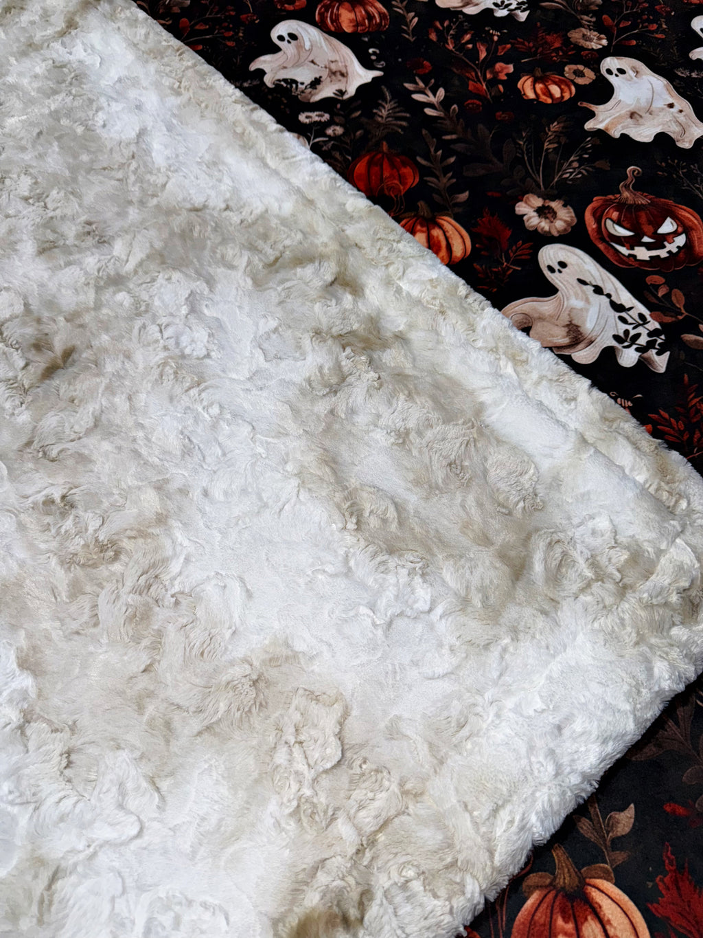 Beautiful Ghosts XL Adult Size