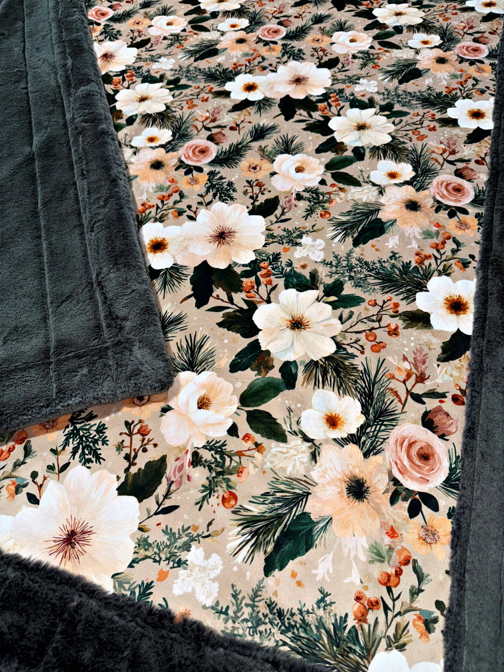 Extra Luxe Iced Sydney Pine + Pine Florals XL Adult Size