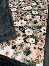 Load image into Gallery viewer, Extra Luxe Iced Sydney Pine + Pine Florals XL Adult Size