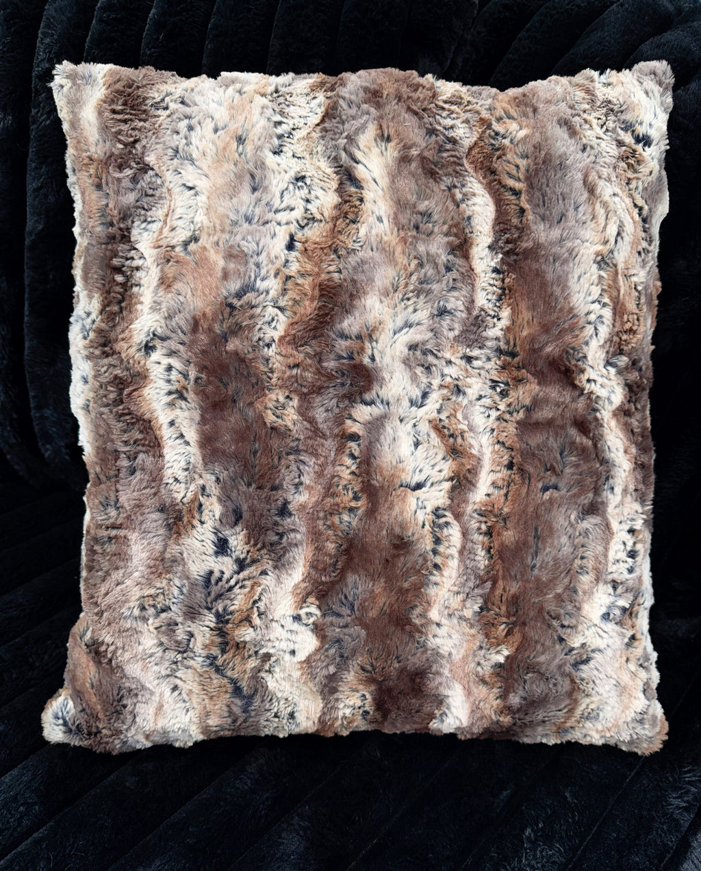 Hunt Pillow