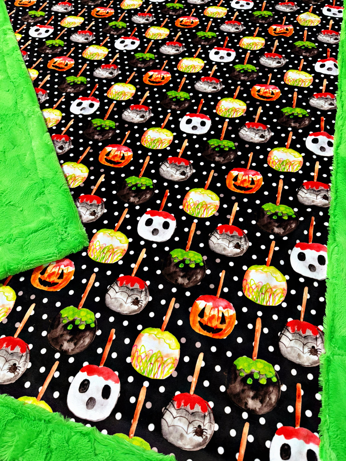 Spooky Apples XL Adult Size