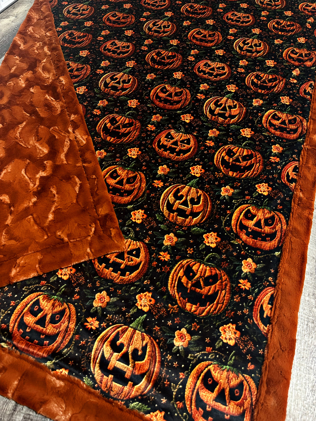Embroidered Pumpkins XL Adult Size