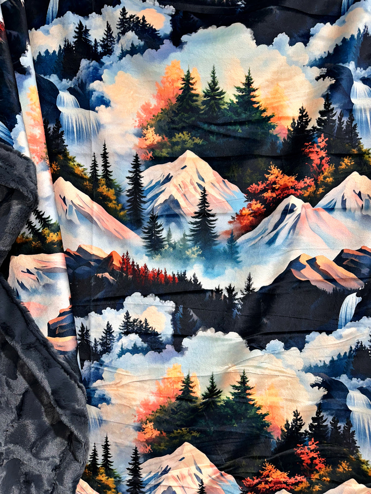 Mountain Springs Adult Size