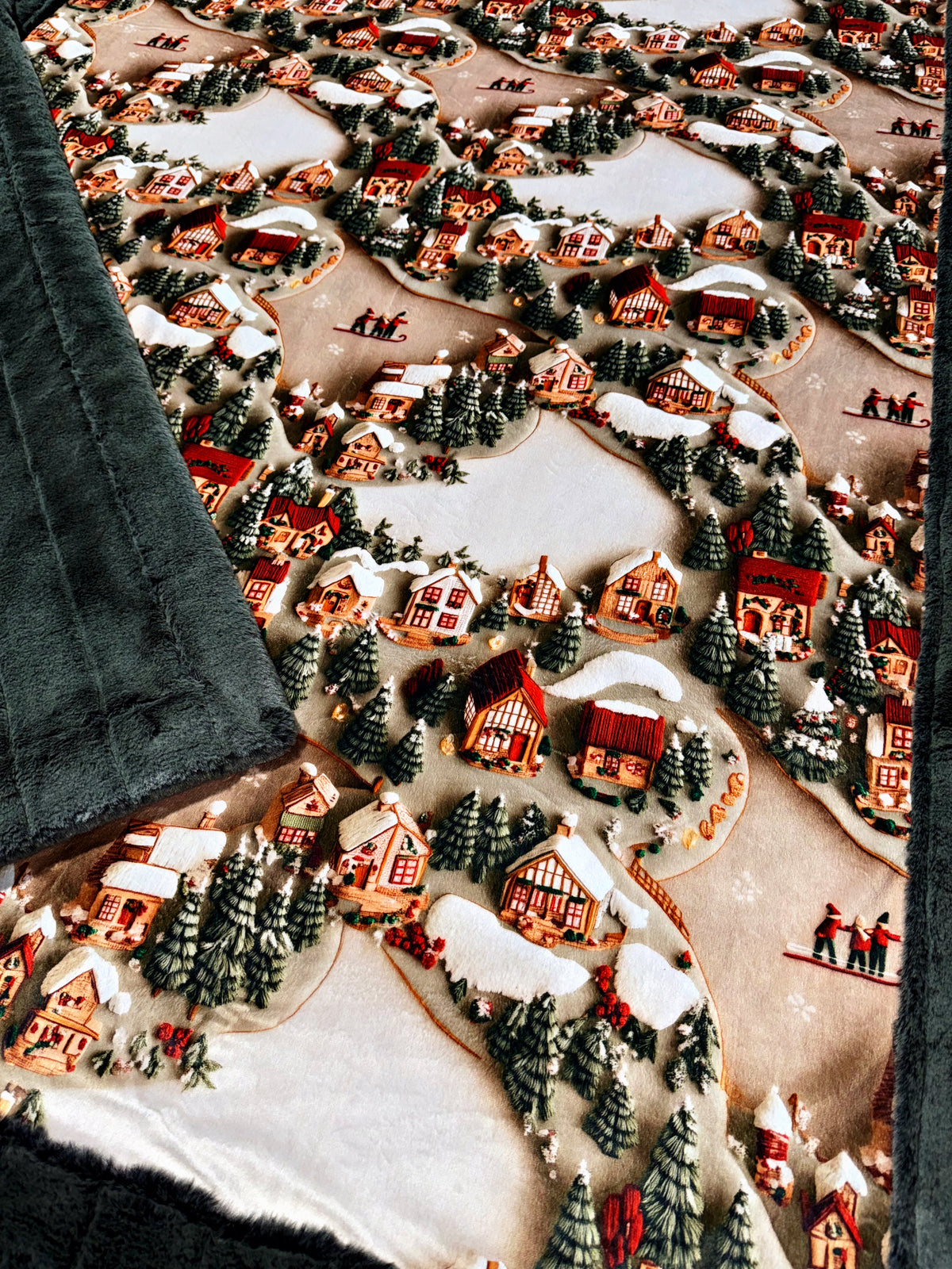 Extra Luxe Iced Sydney Pine + Cozy Village XL Adult Size