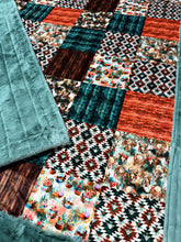 Load image into Gallery viewer, Extra Luxe Sydney Juniper + Wolves +  XL Adult Size
