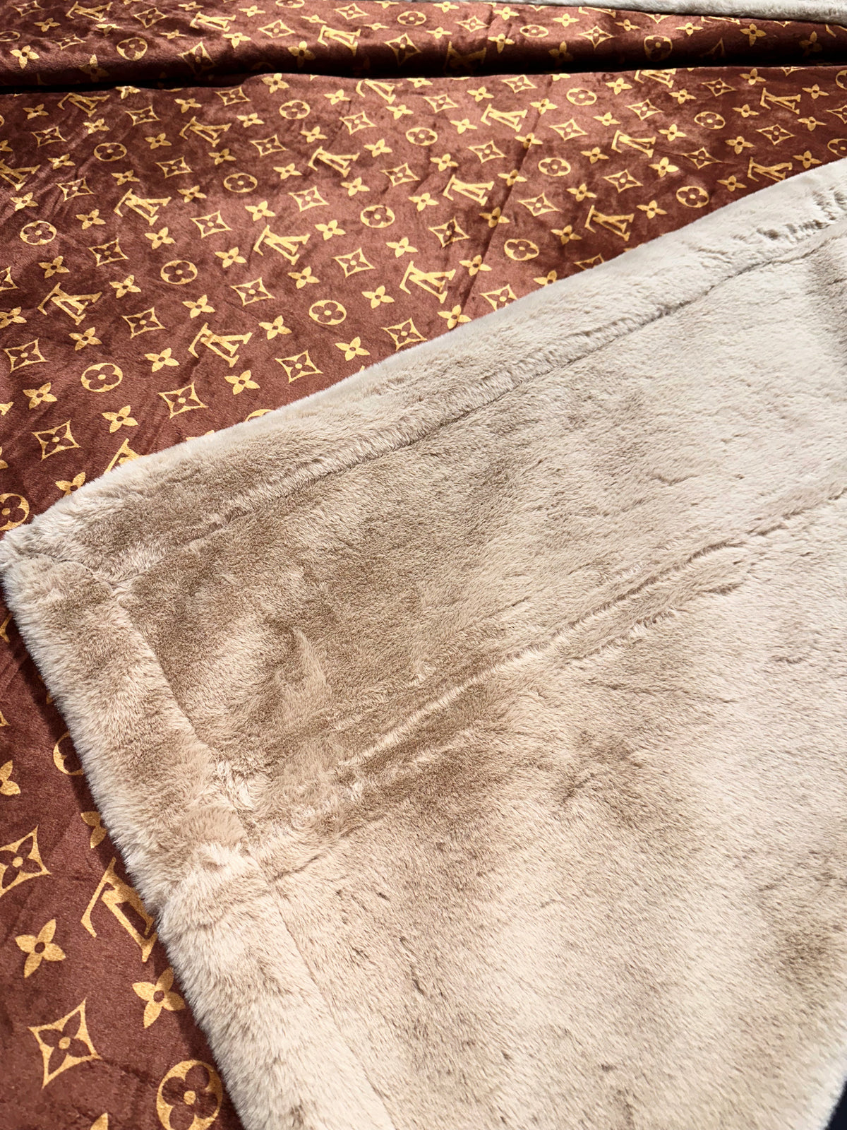 Extra Luxe Sand Encore Throw Size