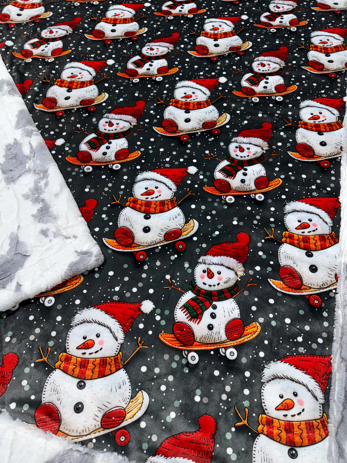 Fun Snowmen XL Adult Size