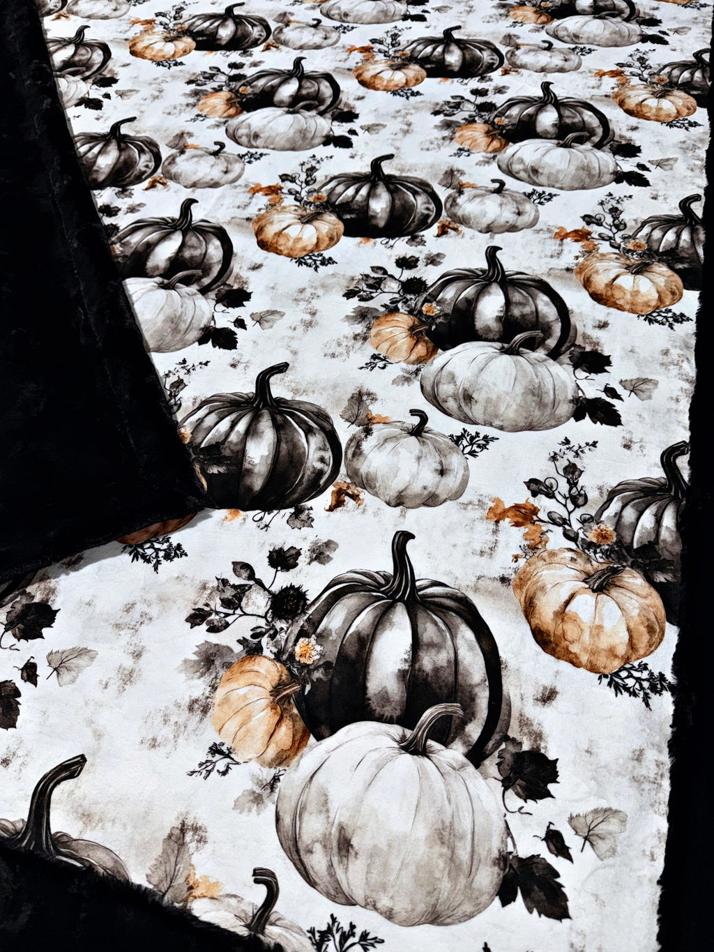 Black + White Pumpkins XL Adult Size