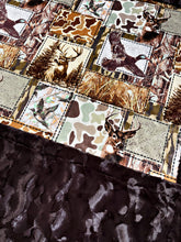 Load image into Gallery viewer, Men’s Hunt Woodland XL Adult Size