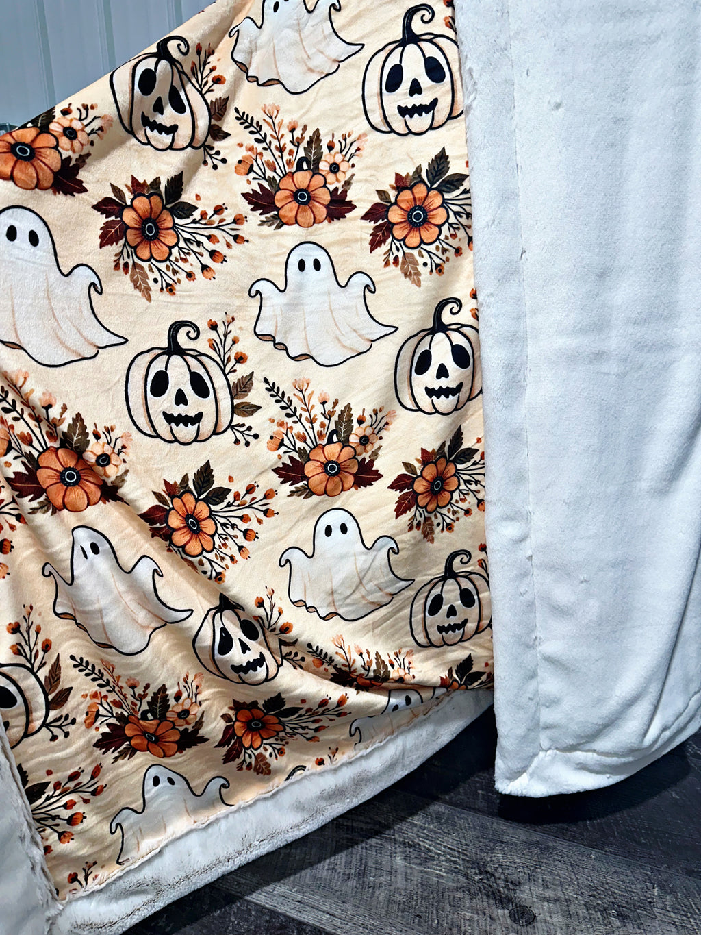 Floral Ghosts Adult Size