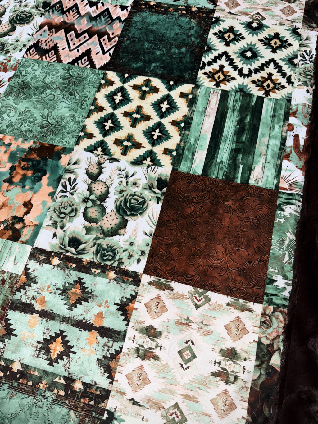 Western Scroll XL Adult Size