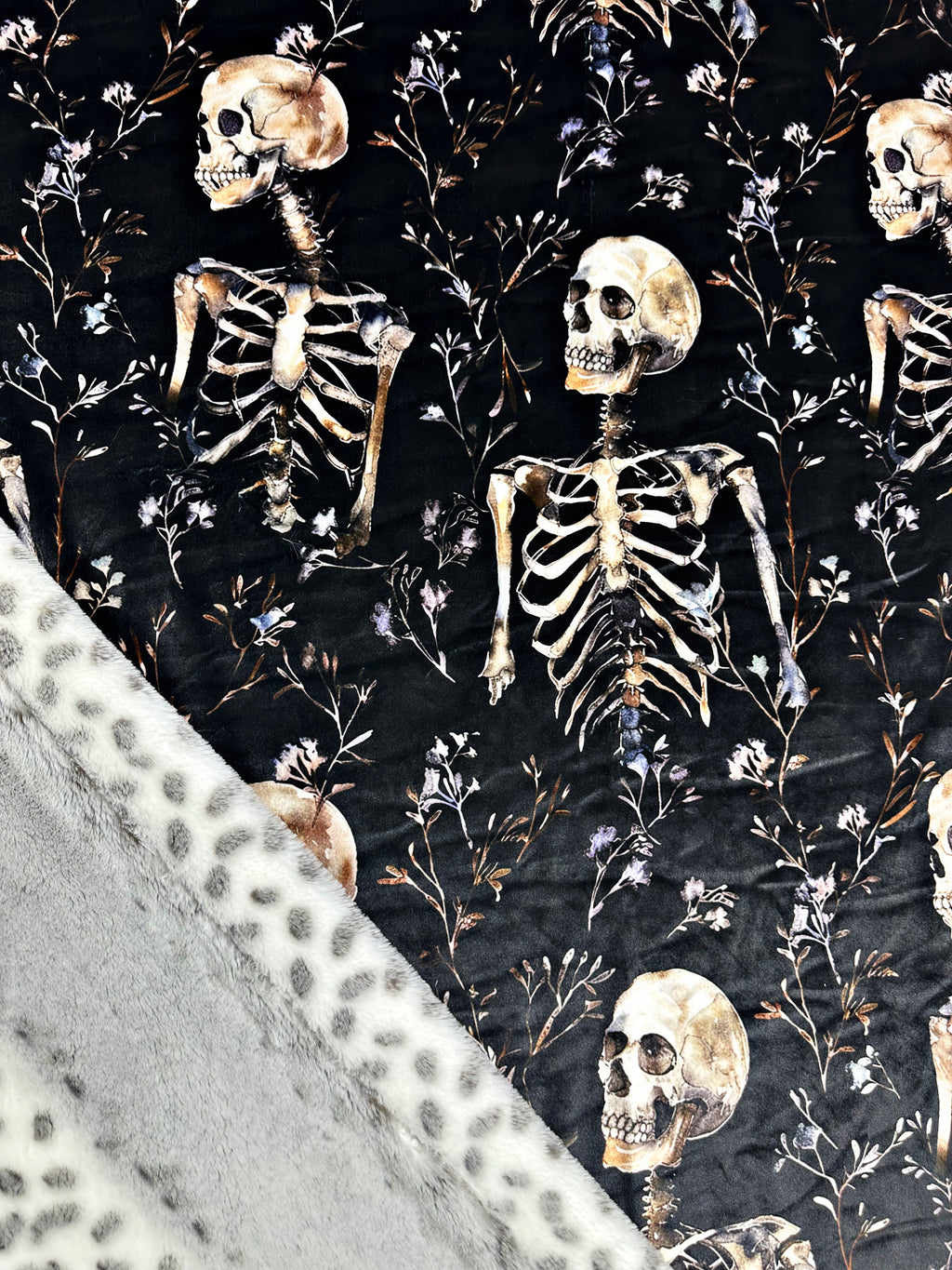 Extra Luxe Alaskan Dove Bunny Skeletons XL Adult Size