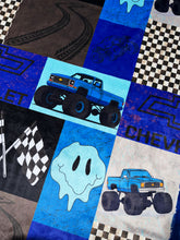Load image into Gallery viewer, Square Body XL Adult Size