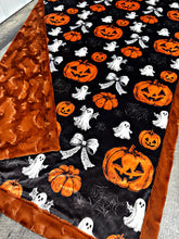 Load image into Gallery viewer, Ghosts In Lace XL Adult Size