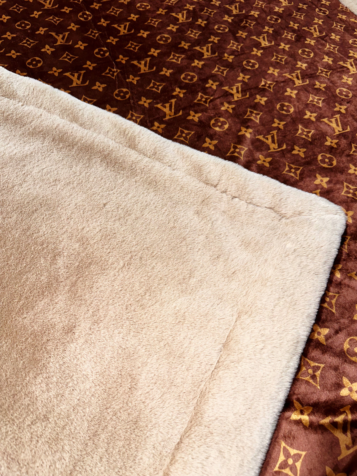 Extra Luxe Sand Encore Throw Size