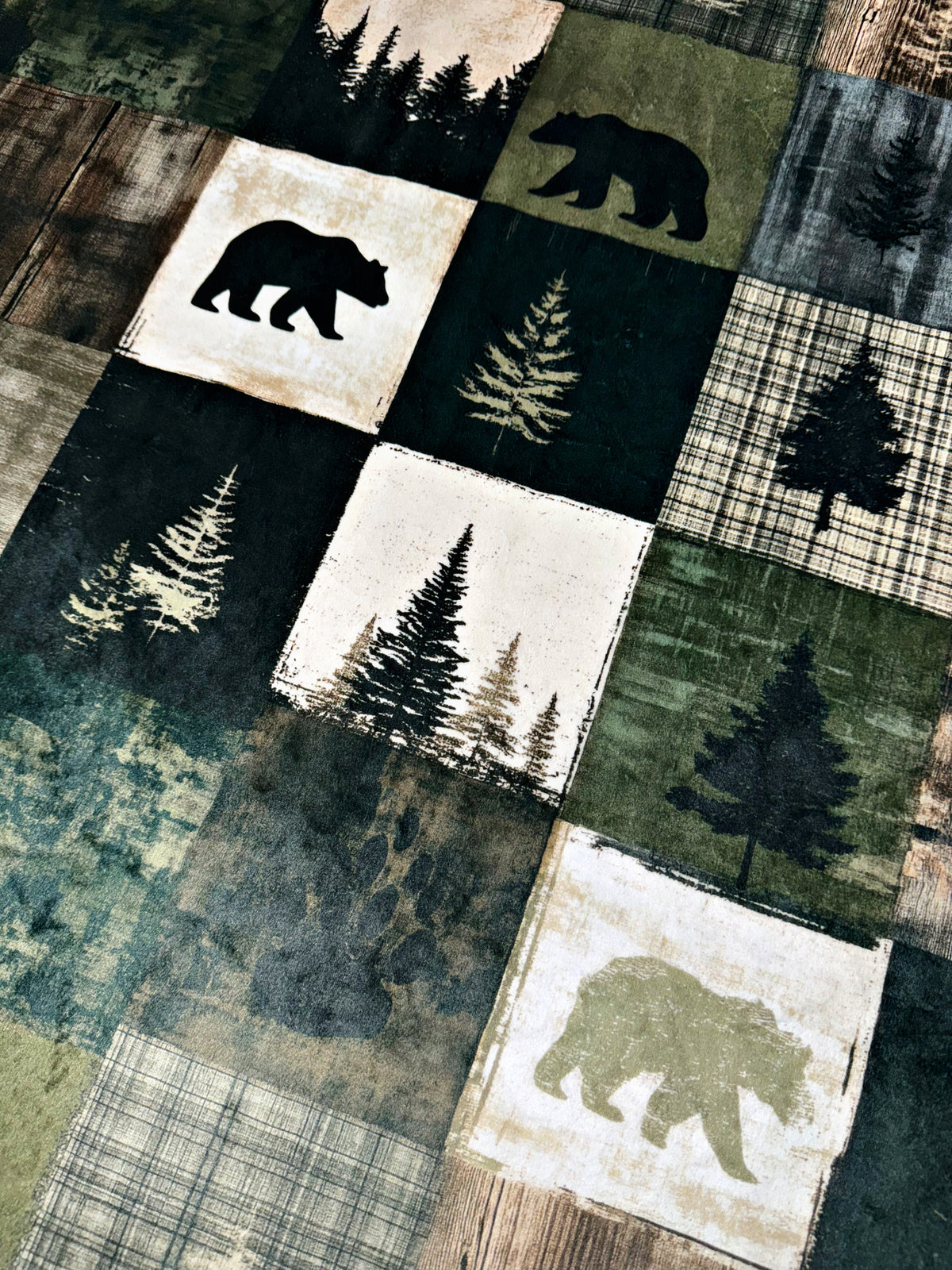 Forest Cabin Xl Adult