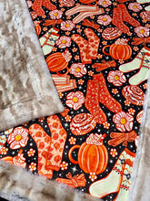 Load image into Gallery viewer, Extra Luxe Sand Castle Bunny + Cozy Fall Girl Xl Adult