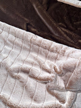 Load image into Gallery viewer, Double Extra Luxe Coffee Cake Baby Seal + Sand Dollar Frosted Sydney XL Adult Size