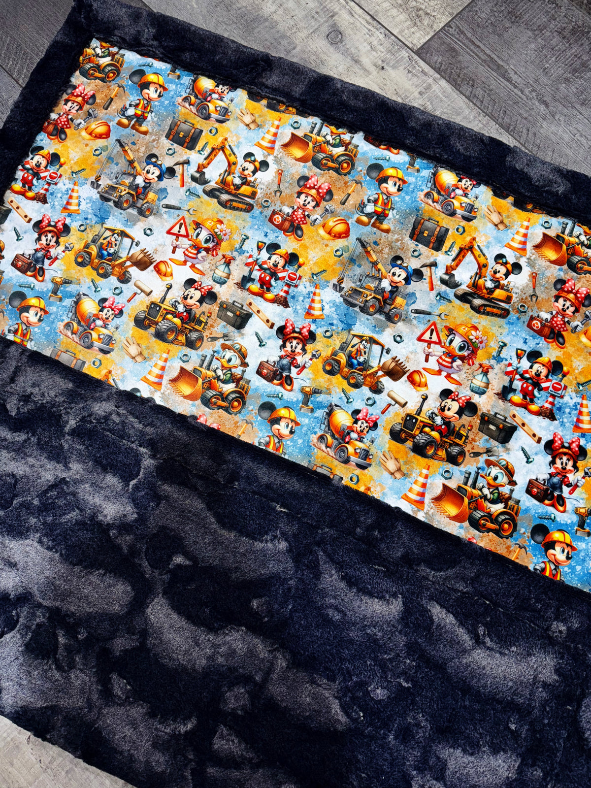 Mouse Construction XL Crib Size