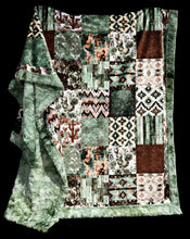 Load image into Gallery viewer, Western Scroll XL Adult Size