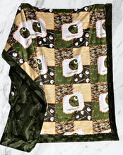 Load image into Gallery viewer, Hunter XL Adult Size