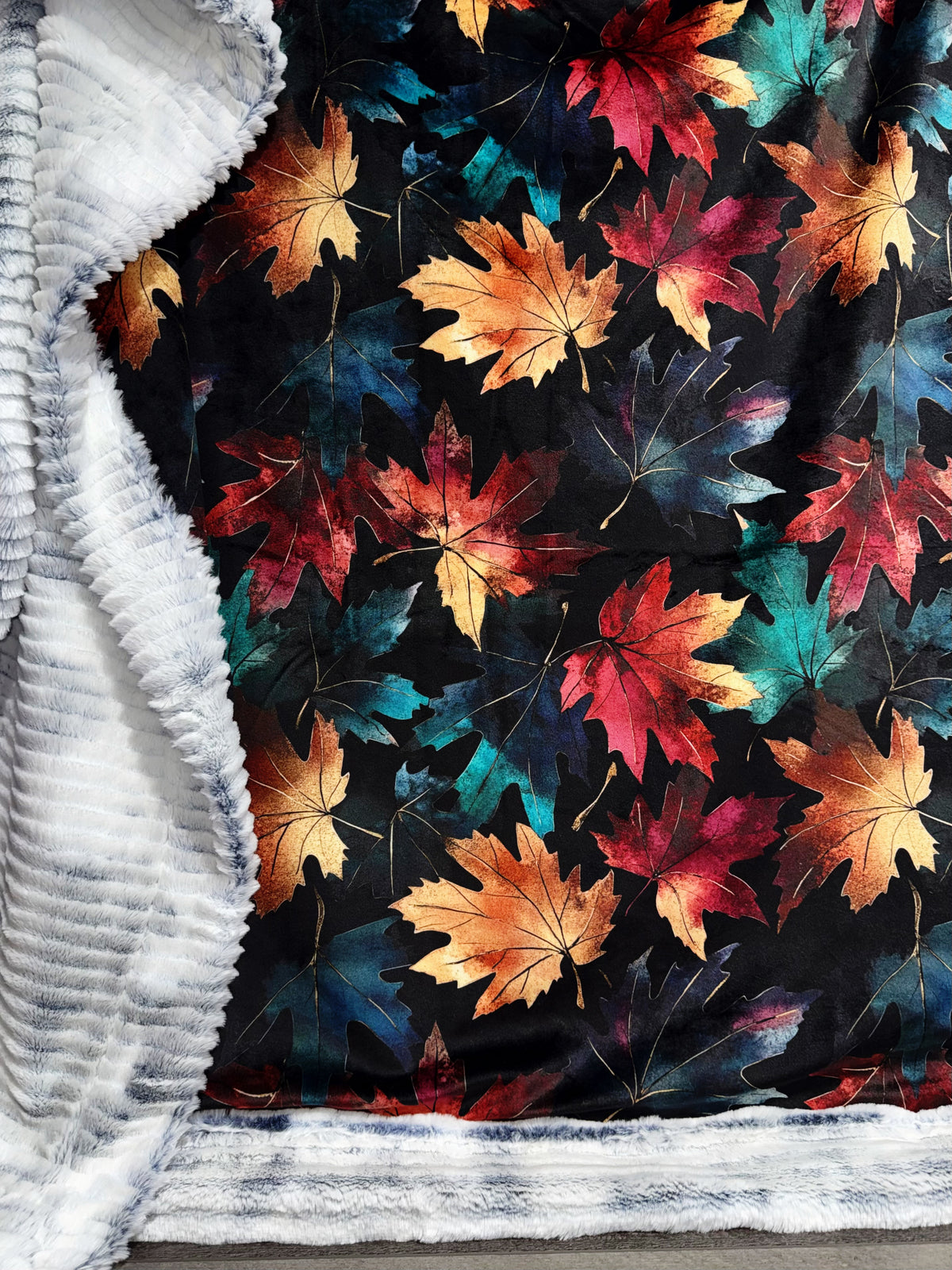 Dark Foliage Xl Adult